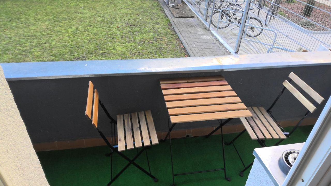 Berlin Pur - Wohnung Fuer Bis Zu 12 Personen Extérieur photo
